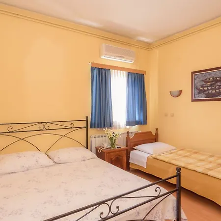 Djudja I Mate Couette-café