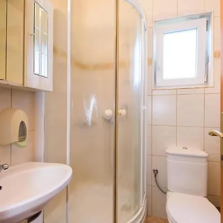 Djudja I Mate Couette-café