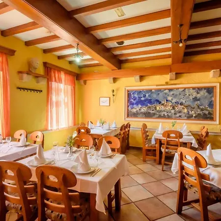 Couette-café Djudja I Mate 3*