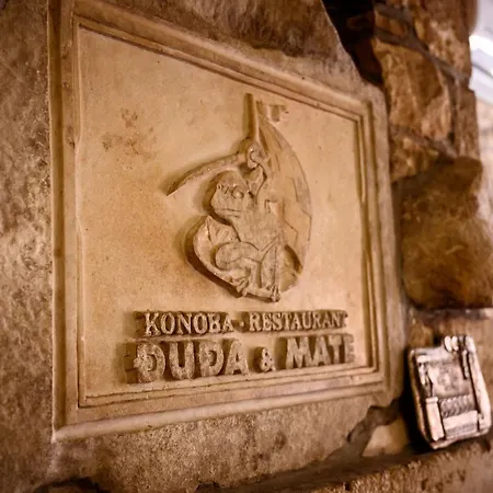 Couette-café Djudja I Mate Vid